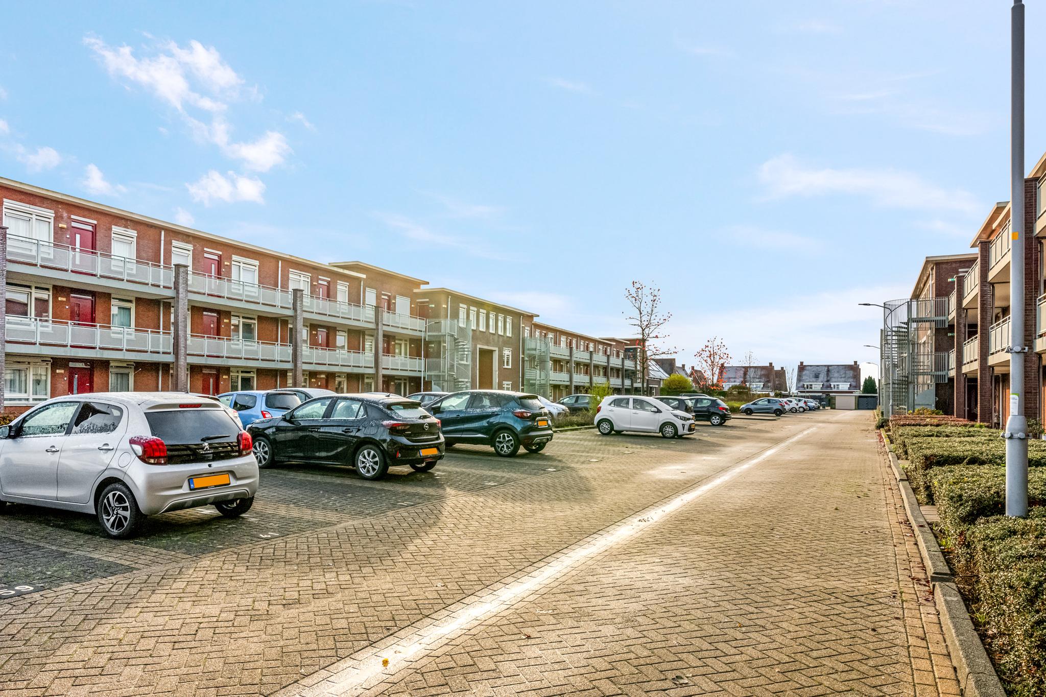 Minervastraat , 4007 LK Tiel - Foto 27
